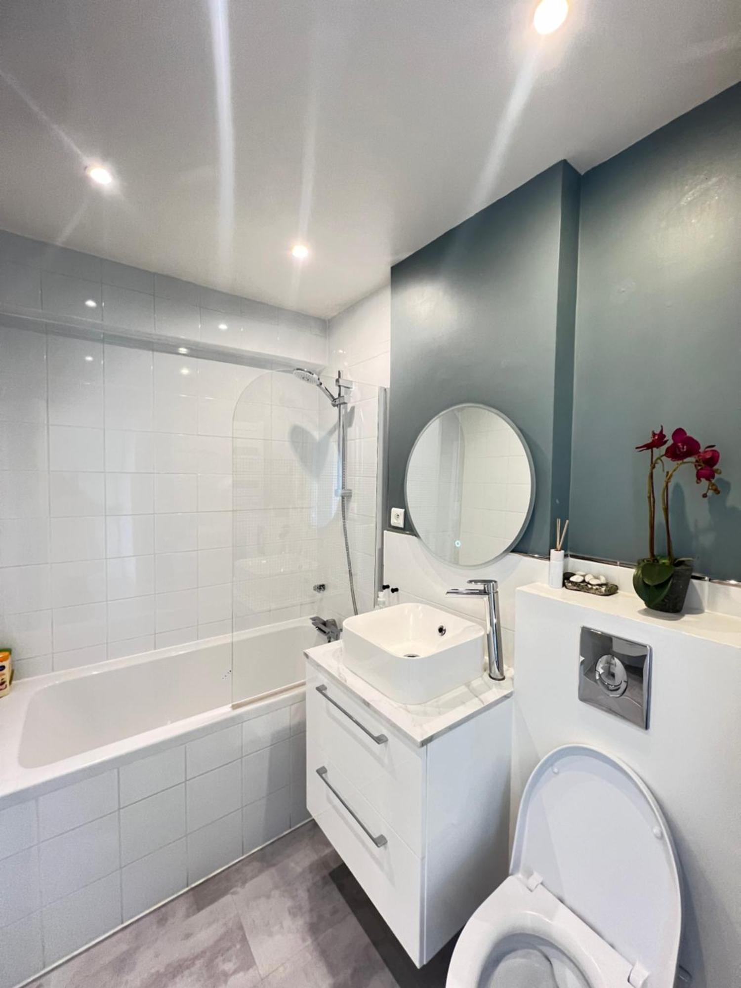 Apartment Home In Paris With View, 15Min Direct To Center Eksteriør billede
