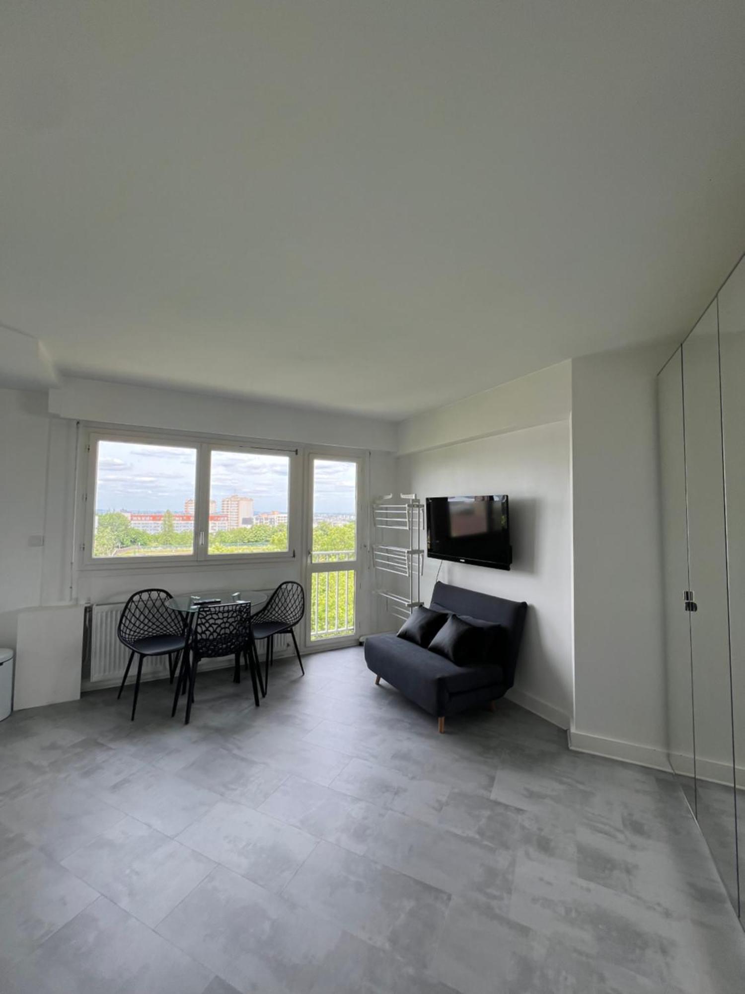 Apartment Home In Paris With View, 15Min Direct To Center Eksteriør billede