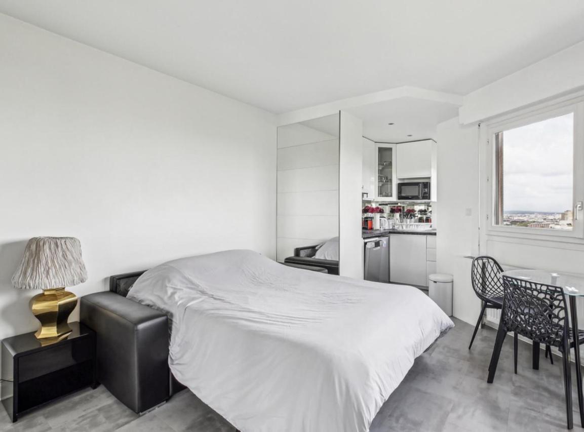 Apartment Home In Paris With View, 15Min Direct To Center Eksteriør billede